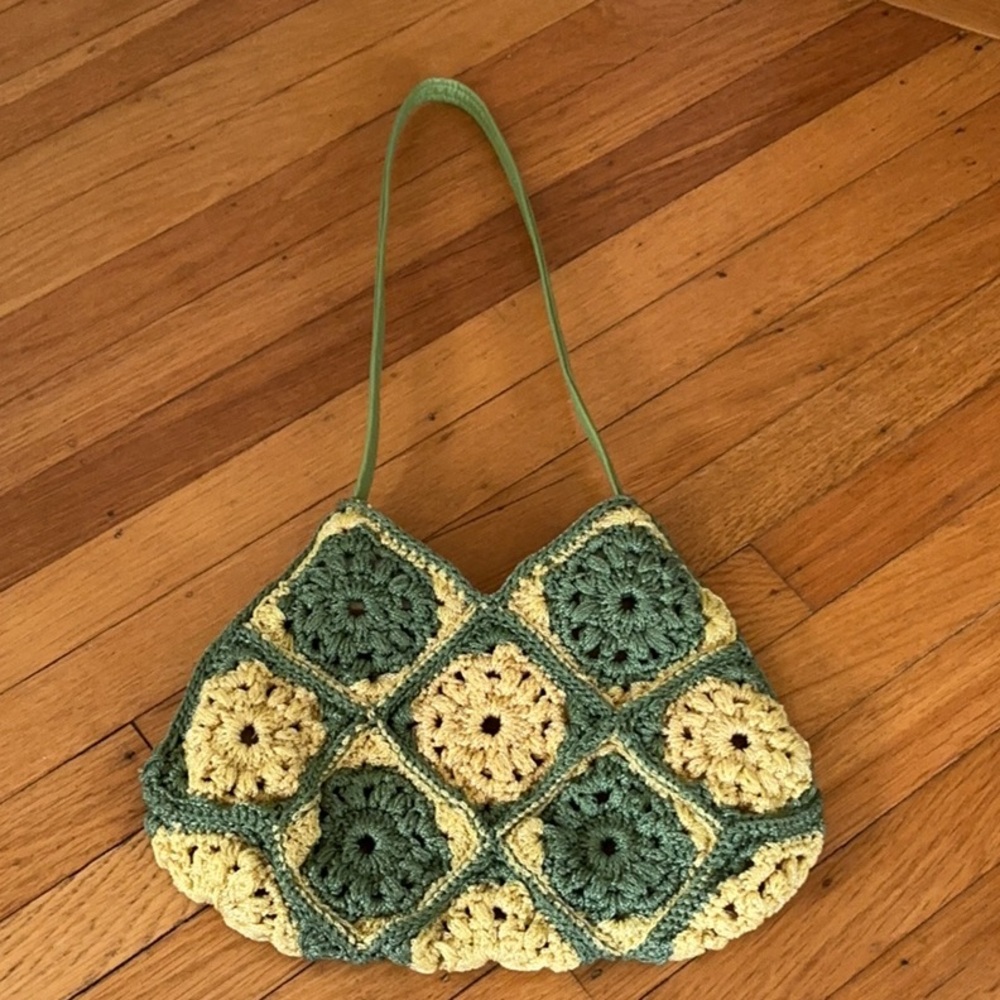 Retro Crochet Floral Bag in Green and Yellow